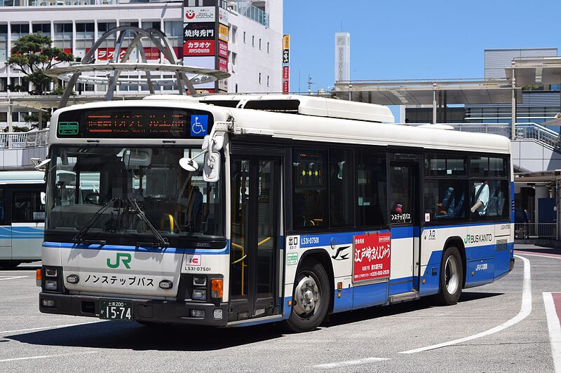 ファイル:ジェイアールバス関東L531-07501.jpg