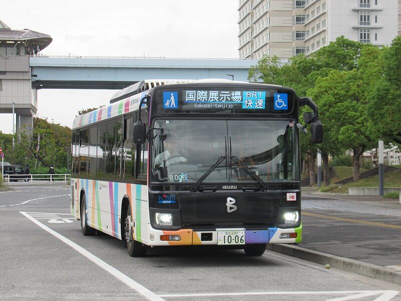 ファイル:Tokyo BRT R006.jpg