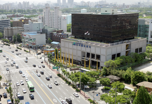 ソウル交通公社本社の画像（画像はソウル特別市都市鉄道公社本社時代）最新版本社画像大募集中