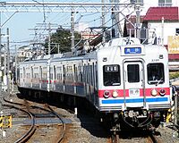 京成3300形。