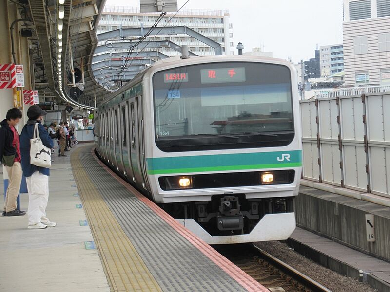 ファイル:E231-0-Mato134.jpg