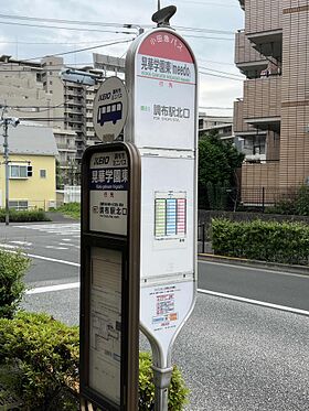 4番のりば停留所ポール（2025年6月）