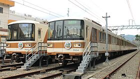 Hokushinkyuko-railway-7055F-7054F-20231001-130755.jpg