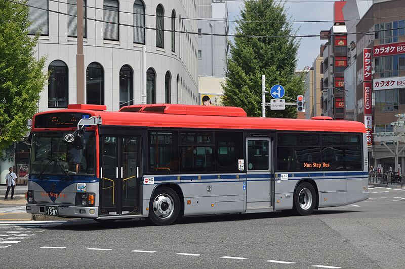 ファイル:新潟交通観光バスH1507-H.jpg