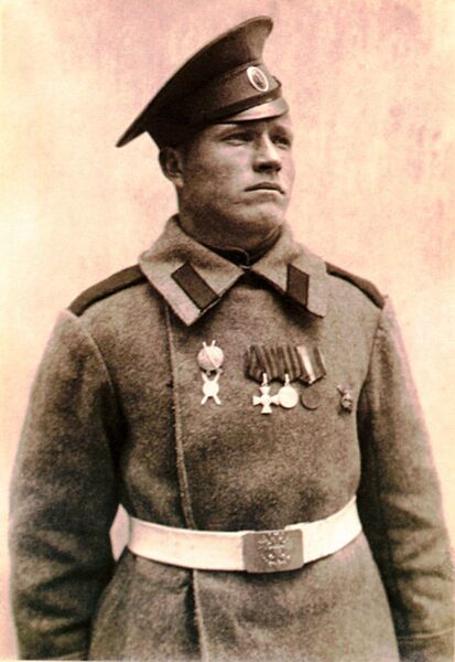 ファイル:Шушуников Филипп.jpg