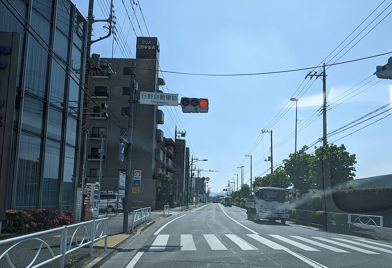 ファイル:東京都道256号 (日野市).jpg