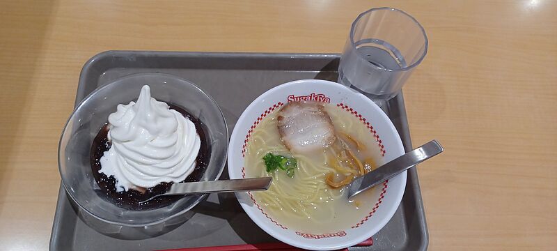 ファイル:クリームぜんざいとミニラーメン.jpeg