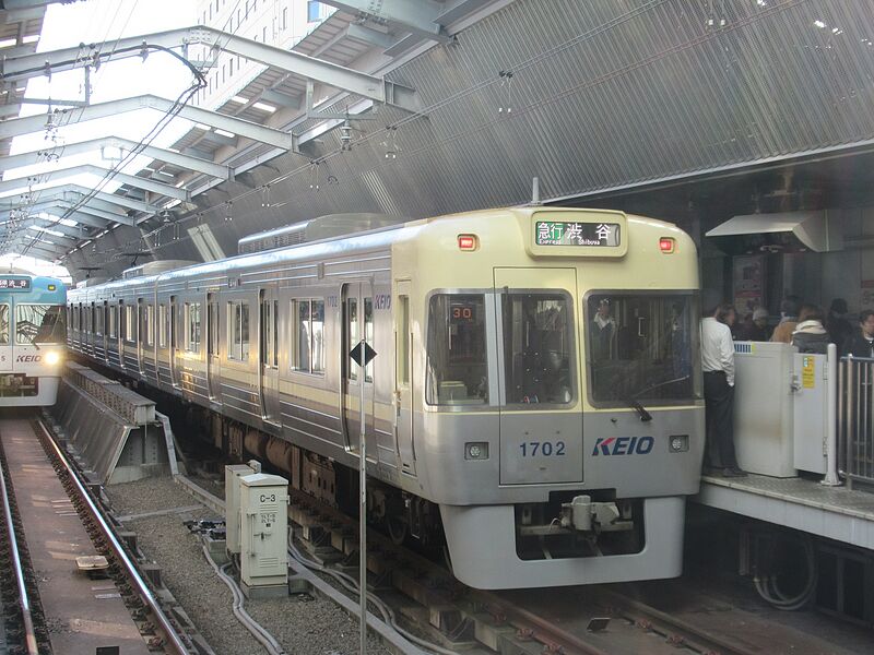 ファイル:KO1752f 30th.jpg