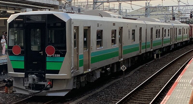 ファイル:JREHB-E220 Unit3 Kosyu.jpeg