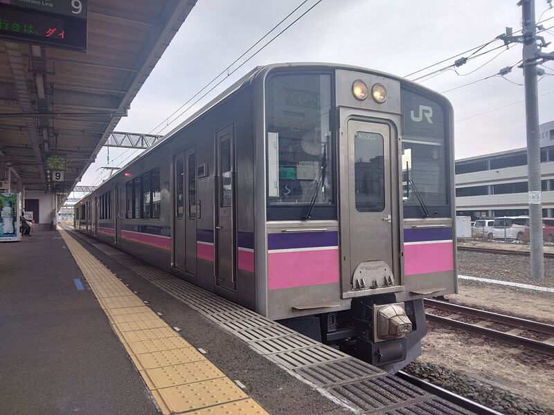 ファイル:Series 701 N5003.jpg