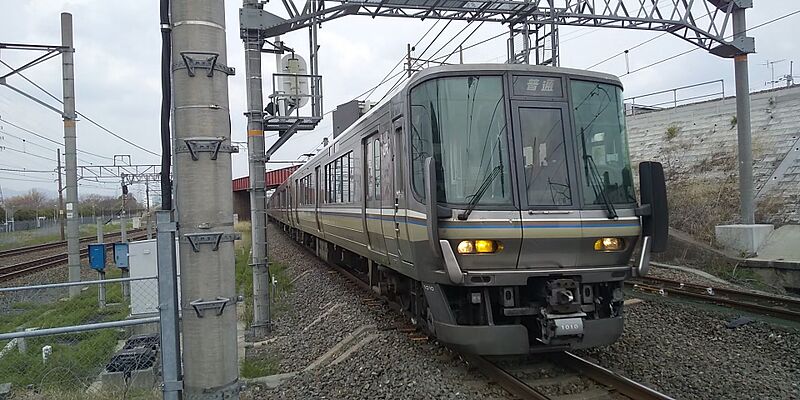 ファイル:223-jrwestkatsuragawa.jpg