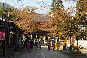 山門付近