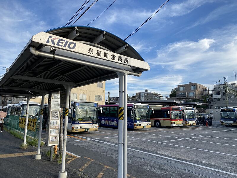 ファイル:KeioBus Eifukucho-eigyosyo.jpg